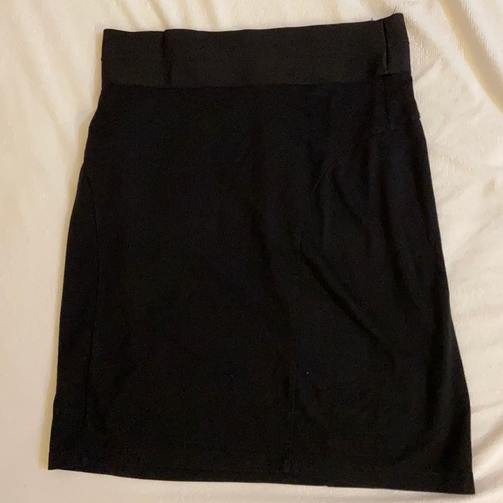 Black midi pencil skirt